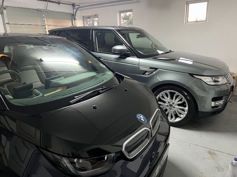 Supreme detailing and mobile car wash - Photo 2